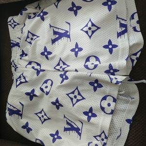Bravest studio LV shorts Large